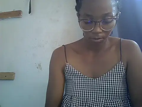 Snapshot of ElianeHot chatting on 03.22.26 ElianeHot online show from 03.22.26