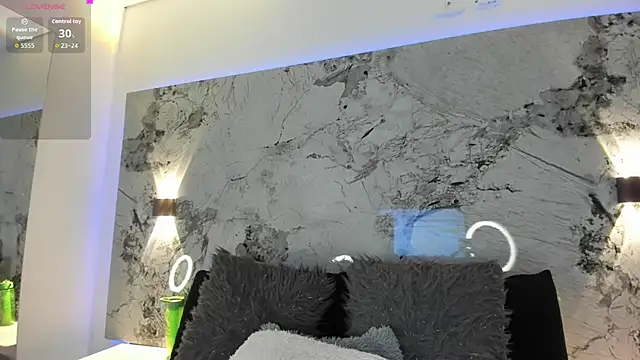 LIZ HOLMES online show from 10.24.25