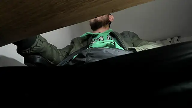 Snapshot of s_sven03 chatting on 01.27.25 s sven03 online show from 01.27.25