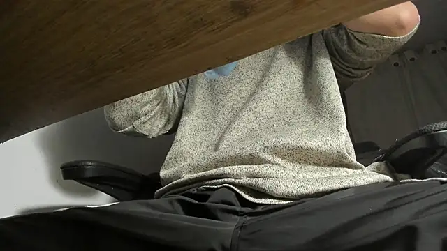 Snapshot of s_sven03 chatting on 02.09.25 s sven03 online show from 02.09.25