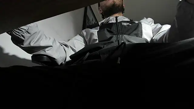 Snapshot of s_sven03 chatting on 03.19.25 s sven03 online show from 03.19.25