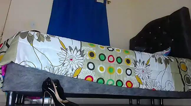 Valenn rey online show from 02.24.25