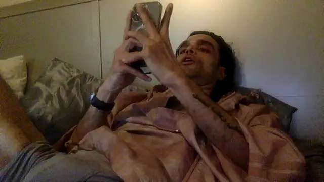 Snapshot of GForceSavage chatting on 11.03.25 GForceSavage online show from 11.03.25