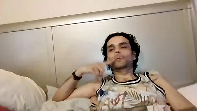 Snapshot of GForceSavage chatting on 11.20.25 GForceSavage online show from 11.20.25