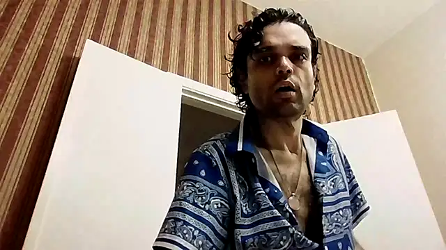 Snapshot of GForceSavage chatting on 01.10.26 GForceSavage online show from 01.10.26