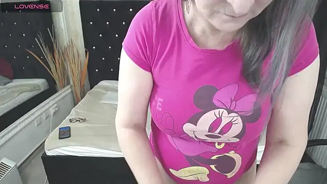 Lilly hott online show from 03.06.25