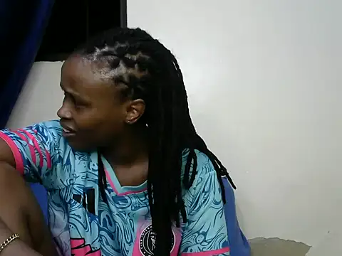 Rasta tattooed online show from 01.10.26