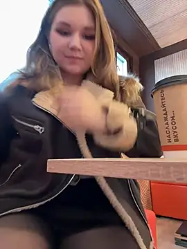 PumaShyXD online show from 02.23.25