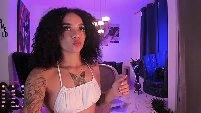 pretty pettite online show from 12.10.24