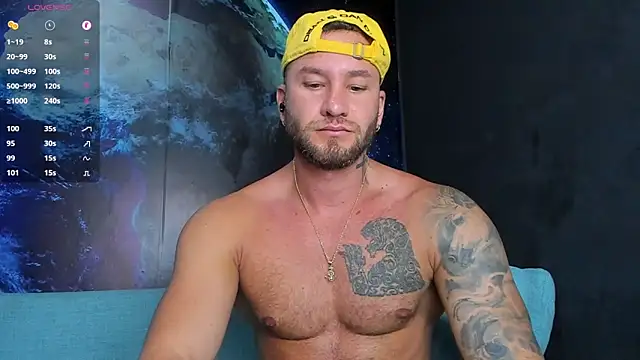 Snapshot of delessandro_world chatting on 02.15.26 delessandro world online show from 02.15.26