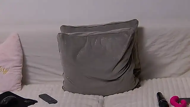 Snapshot of TinaHarley chatting on 03.09.25 TinaHarley online show from 03.09.25