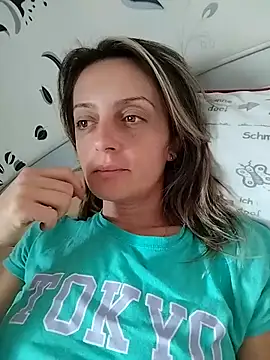 SophyGirl online show from 10.23.25