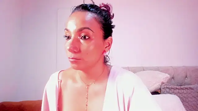 amber demons2021 online show from 03.18.25