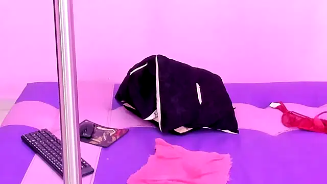 mature dirty squirt online show from 03.22.25