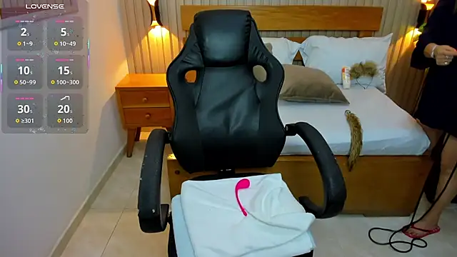 luciana ballesteros  online show from 04.18.26