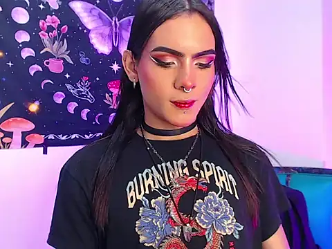 Snapshot of lilithnyx333 chatting on 04.08.26 lilithnyx333 online show from 04.08.26