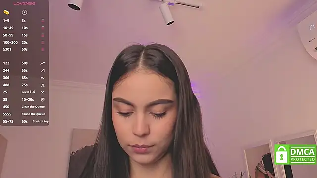 Aleejaa   online show from 10.06.25