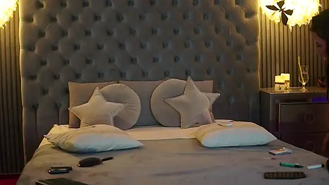 AmelyNoir online show from 01.13.25