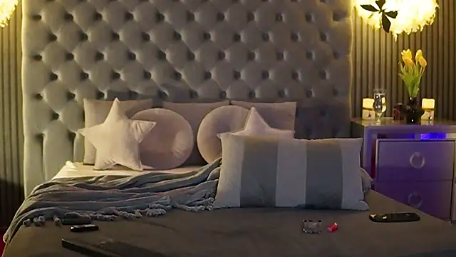 AmelyNoir online show from 01.24.25