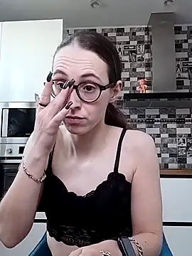 MartiniiSelenna online show from 02.22.25