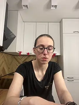 MartiniiSelenna online show from 04.18.26