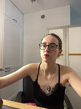 Snapshot of MartiniiSelenna chatting on 07.14.26 MartiniiSelenna online show from 07.14.26