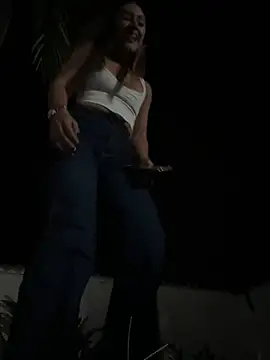 Snapshot of Rose-euphoria chatting on 01.27.25 Rose-euphoria online show from 01.27.25