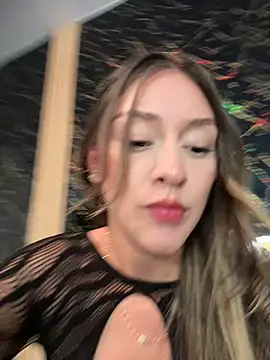 Snapshot of Rose-euphoria chatting on 02.06.25 Rose-euphoria online show from 02.06.25