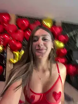 Snapshot of Rose-euphoria chatting on 02.15.25 Rose-euphoria online show from 02.15.25