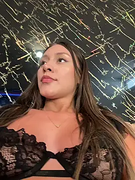 Snapshot of Rose-euphoria chatting on 02.20.25 Rose-euphoria online show from 02.20.25