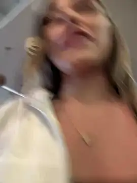 Snapshot of Rose-euphoria chatting on 03.14.25 Rose-euphoria online show from 03.14.25