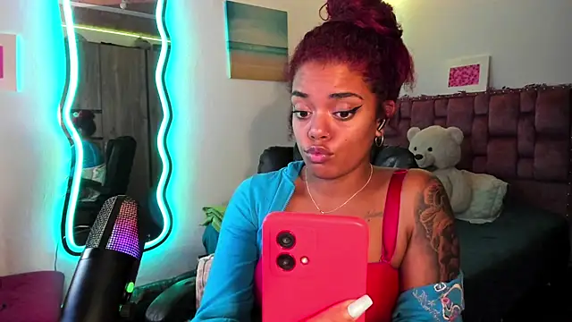 ladyrd1 online show from 01.15.25