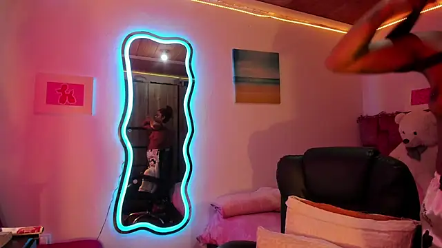 ladyrd1 online show from 02.27.25