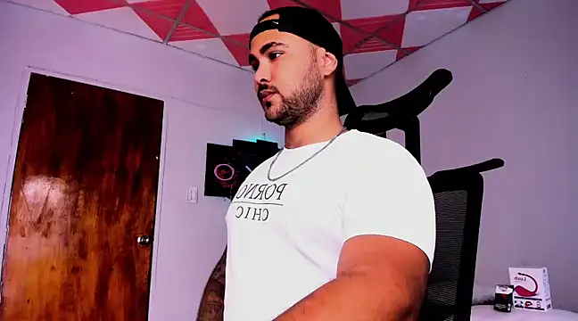 Sebas-hott online show from 01.30.25