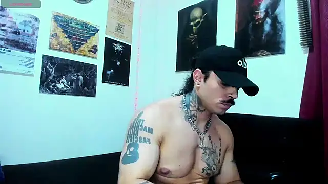 Van Velckan online show from 04.27.26