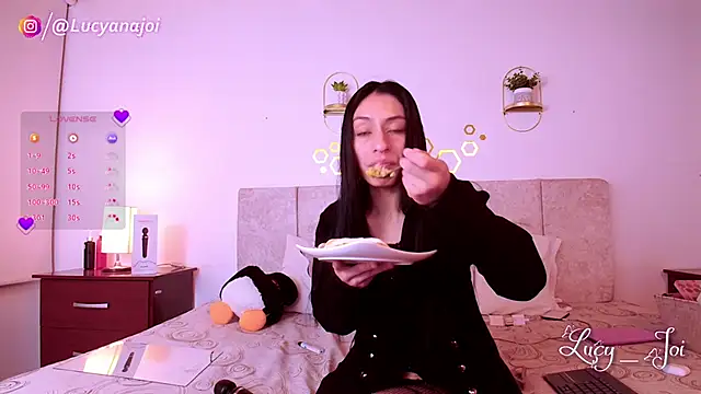 Lucy joi online show from 11.22.25