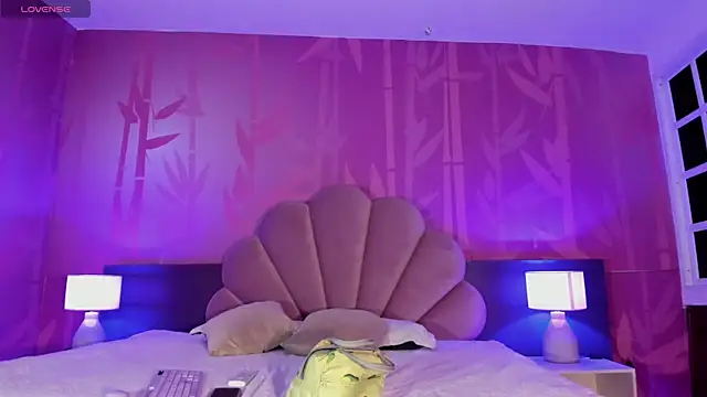 sabrinamilani online show from 02.13.25