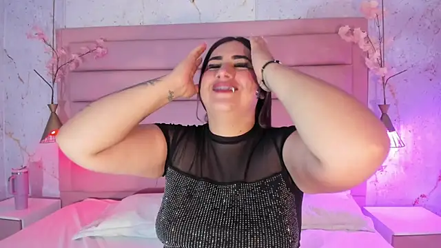 sabrinamilani online show from 02.02.26