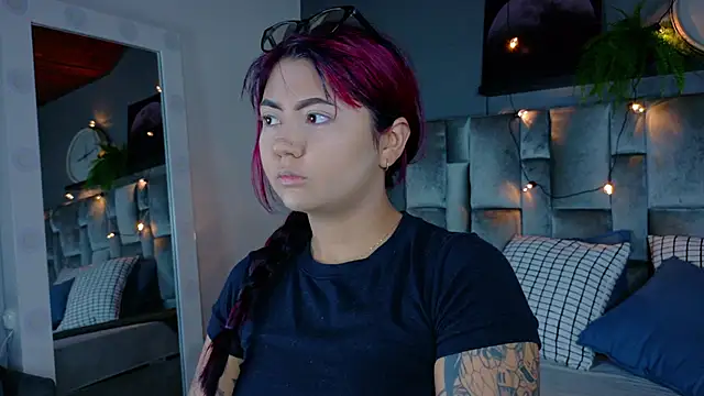 alaia-rogers online show from 10.03.25