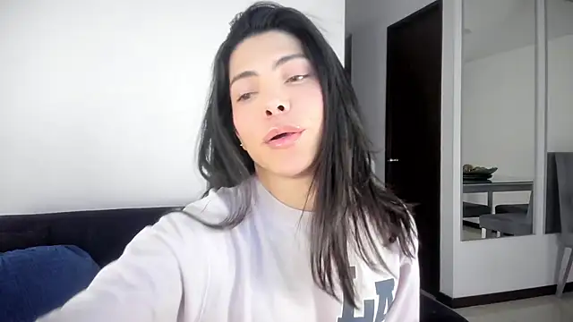 angelturned001 online show from 01.15.26