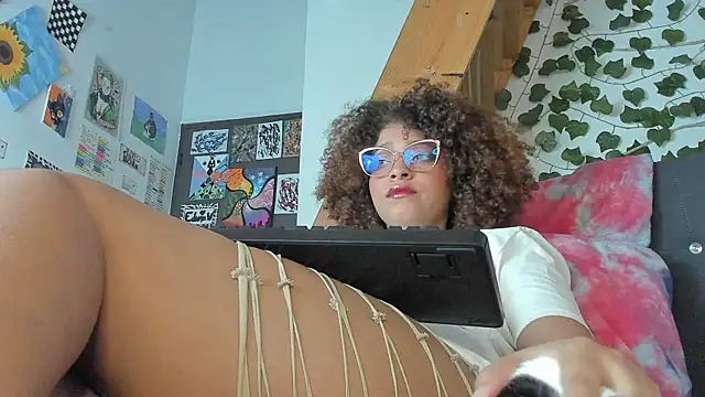 Ada gales  online show from 12.06.24