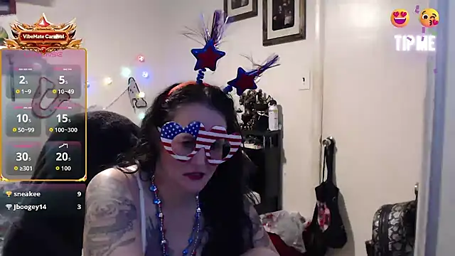 Snapshot of Demonicmiss chatting on 07.04.26 Demonicmiss online show from 07.04.26