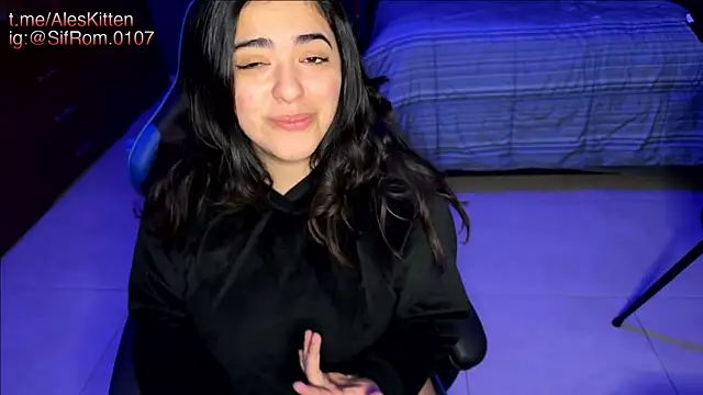 Ales Kitten online show from 02.18.25