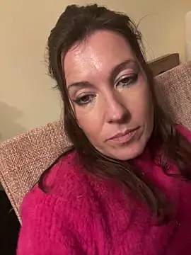 Lwhite1 online show from 12.15.25