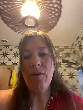 Snapshot of Lwhite1 chatting on 02.13.26 Lwhite1 online show from 02.13.26