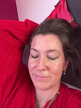 Snapshot of Lwhite1 chatting on 02.24.26 Lwhite1 online show from 02.24.26