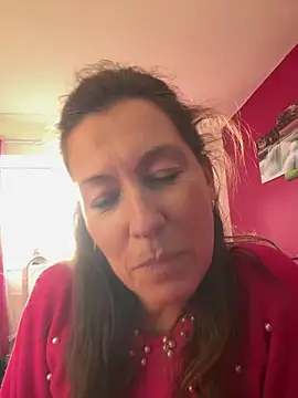 Snapshot of Lwhite1 chatting on 02.27.26 Lwhite1 online show from 02.27.26