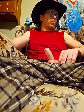 Snapshot of REDHAMMER_ chatting on 02.20.25 REDHAMMER online show from 02.20.25