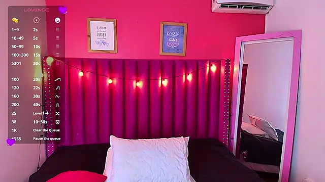 littleebonny online show from 01.15.25