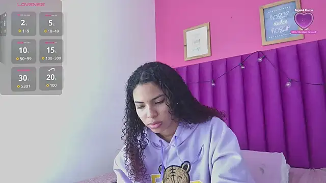 littleebonny online show from 02.18.26